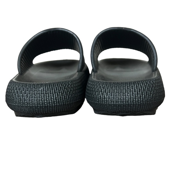 New - Slides slippers 7.5-8 Women’s/6.5-7 Men in Black - Picture 6 of 11
